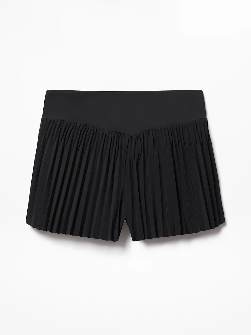 Featherweight Plissé Run Short
