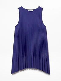 Featherweight Plissé Tank