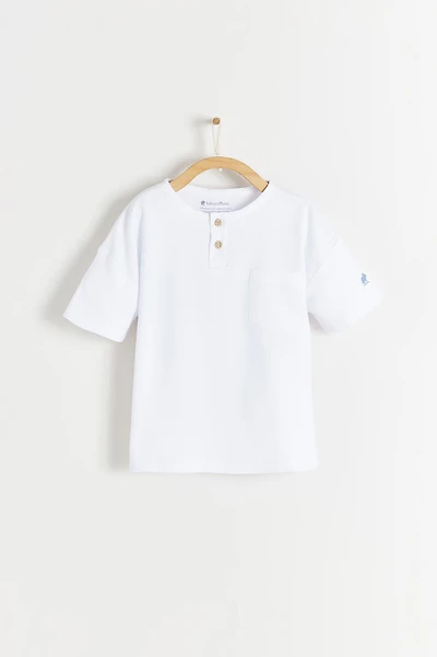 Essentials Henley Tee