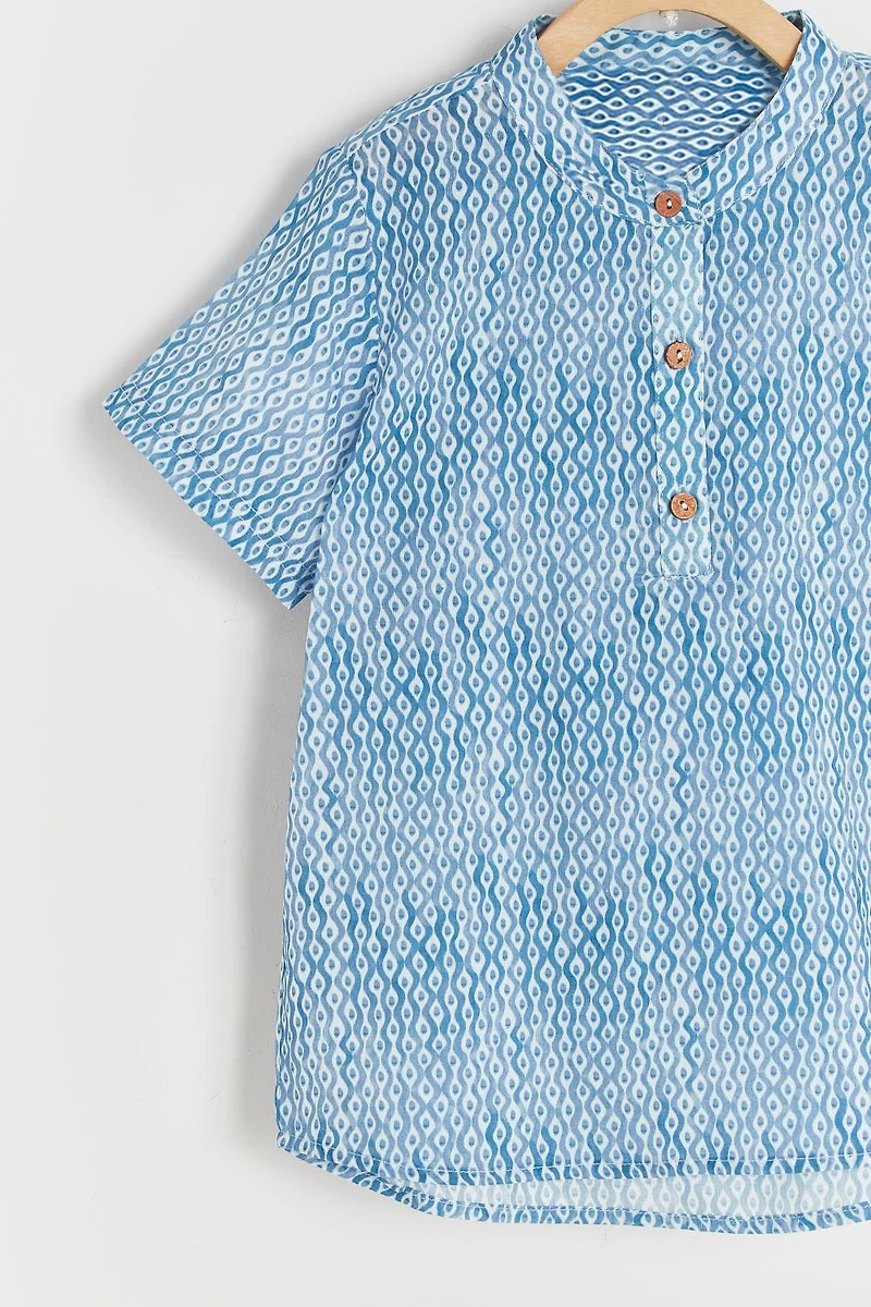 Afrika Mandarin Collar Short Sleeve Shirt