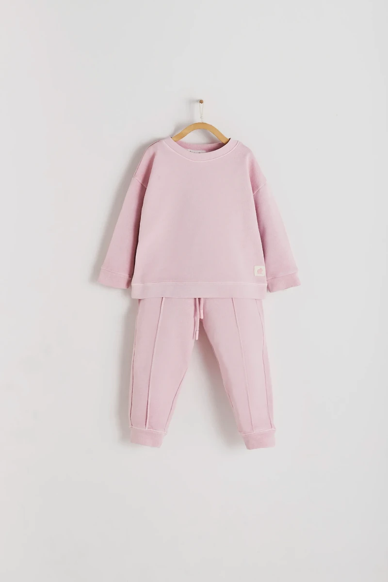 Essentials Sweatshirt Set