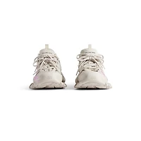 track signature sneaker