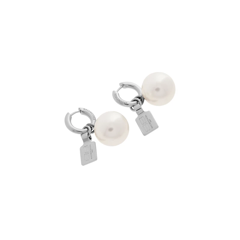 pearl earrings