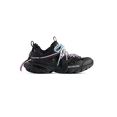 track trail laces sneaker