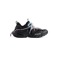 track trail laces sneaker