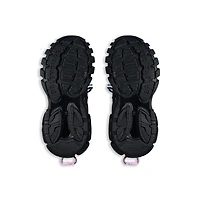 track trail laces sneaker