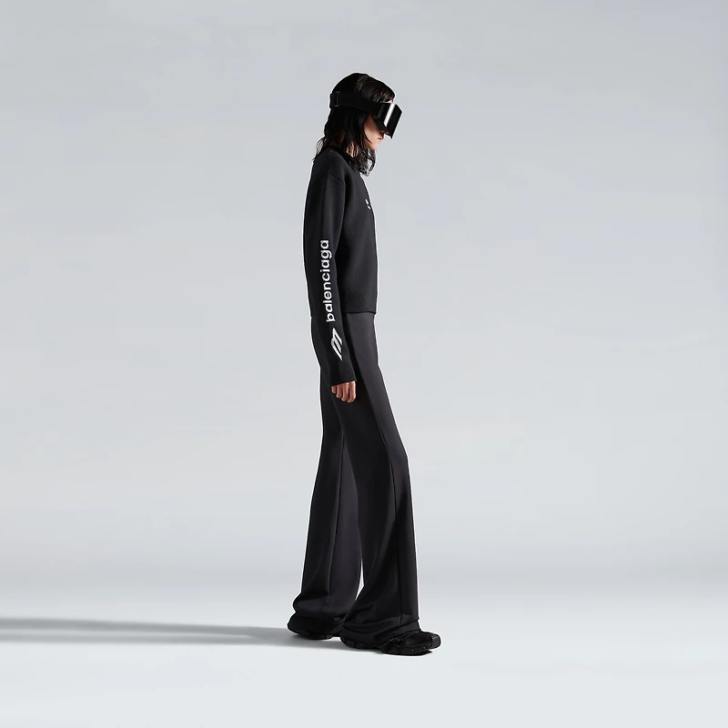 3b sports icon cropped crewneck