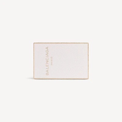 fragrance clutch