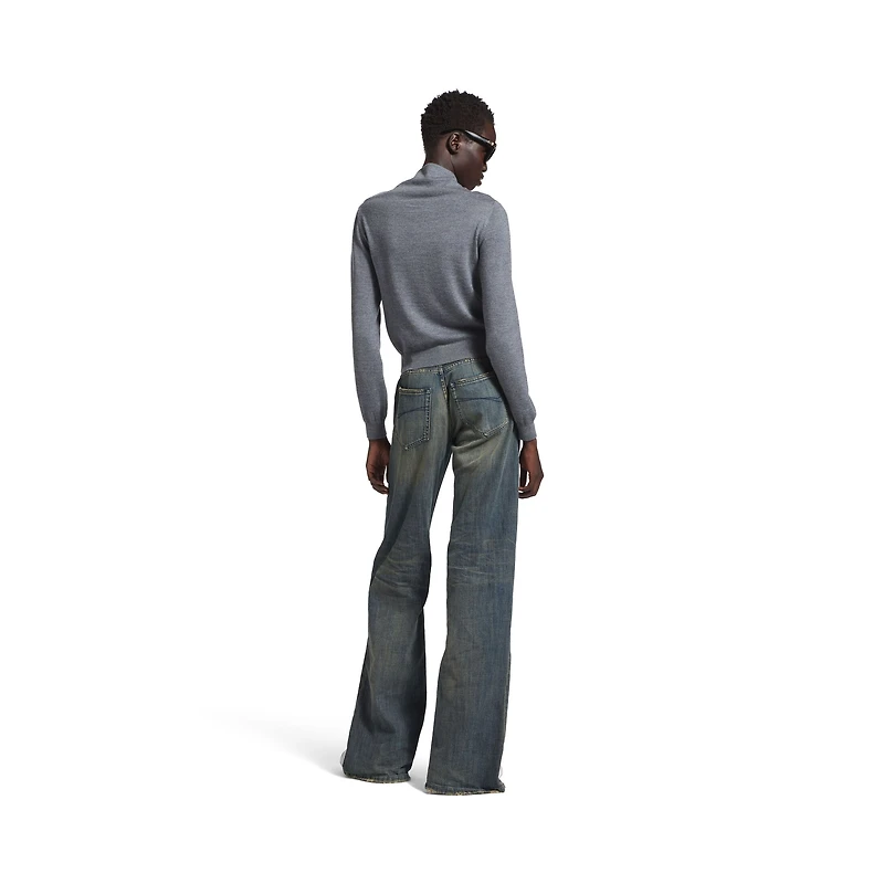 drappy sweater