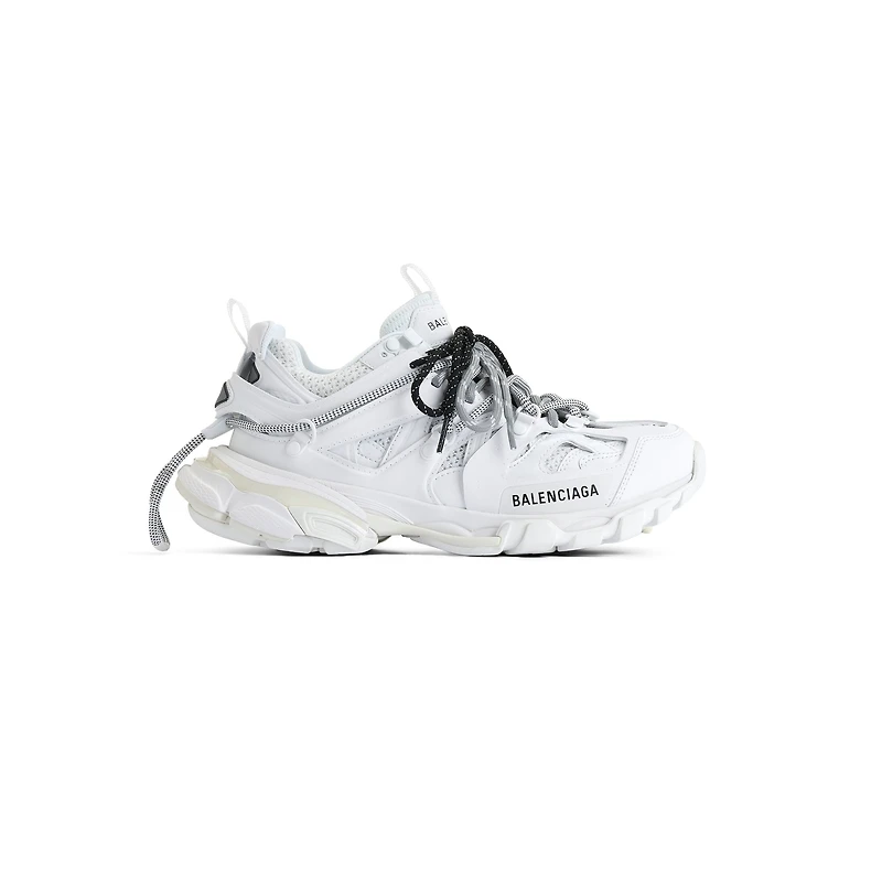 track trail laces sneaker