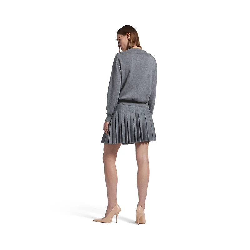 pleated skirt