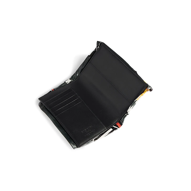 chips passport holder