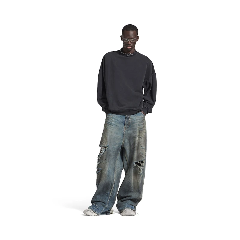 pierced round sweatshirt oversized