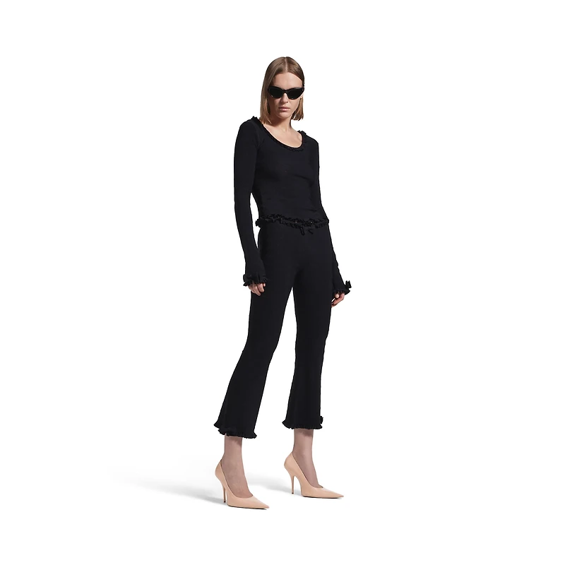 flared capri pants