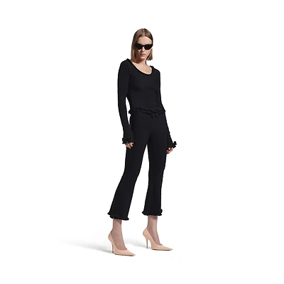 flared capri pants