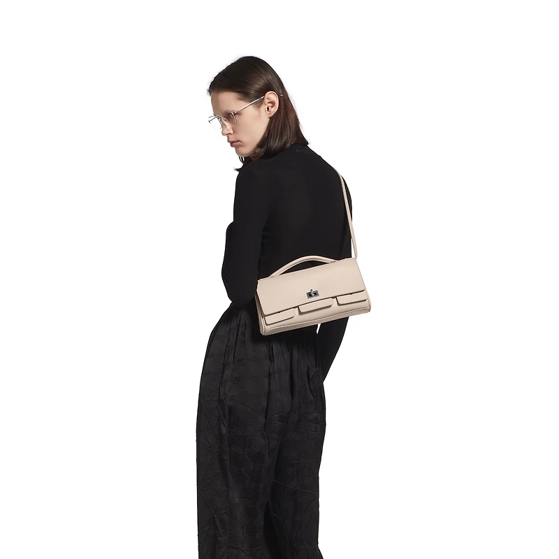 bel air clutch on strap small