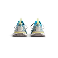 3xl toe spray sneaker