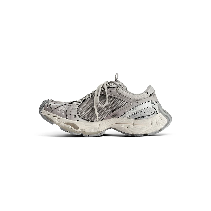 stapler sneaker