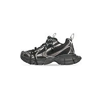 3xl sneaker