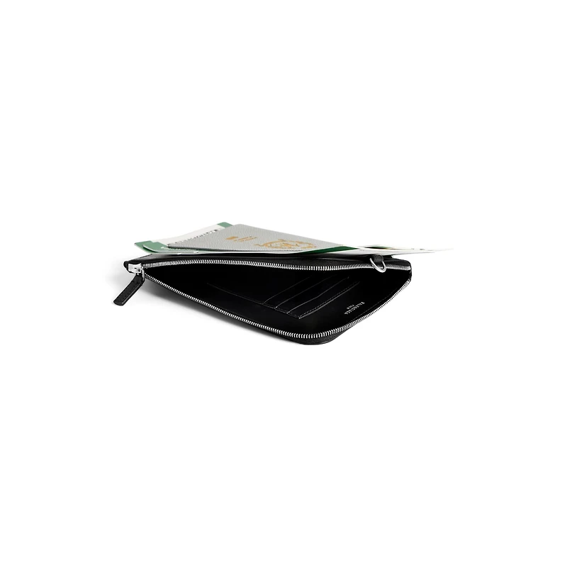 passport phone holder 