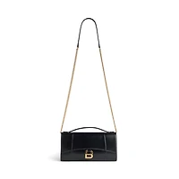 hourglass pochette with chain 