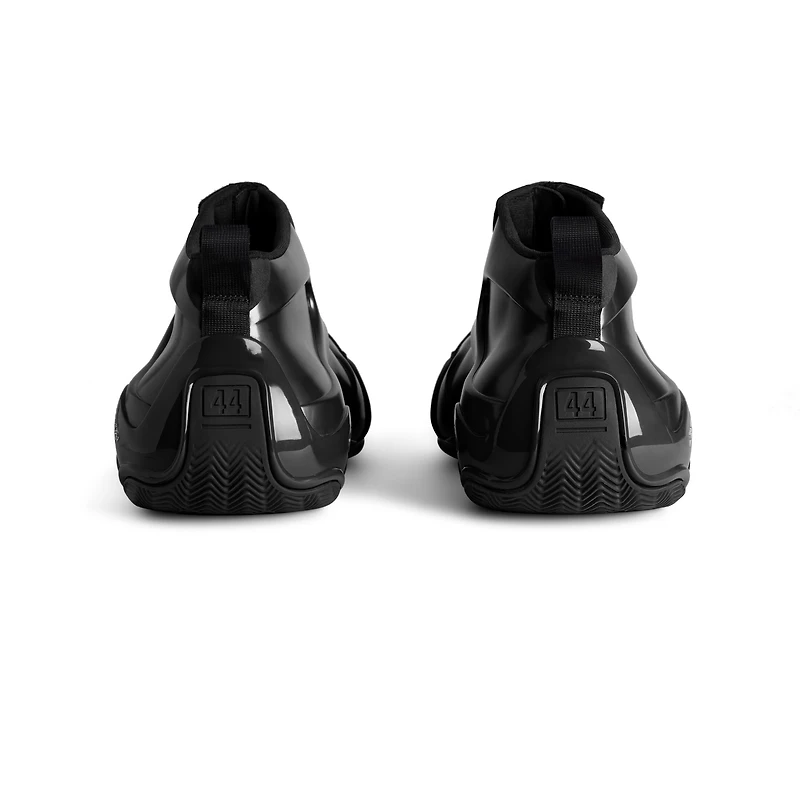 basketball sneaker