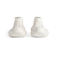 basketball sneaker