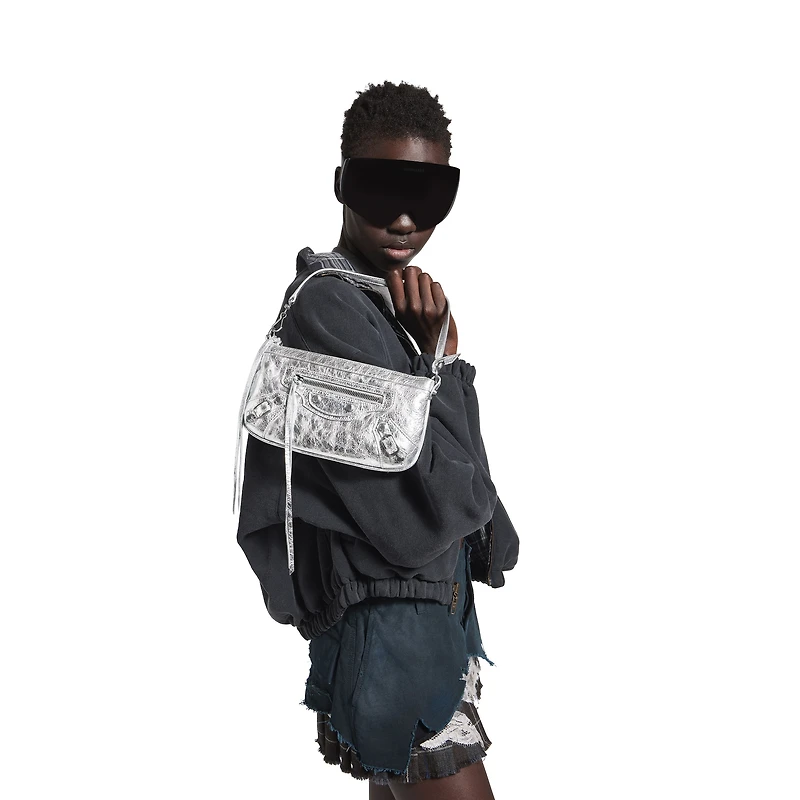 le city pouch on strap