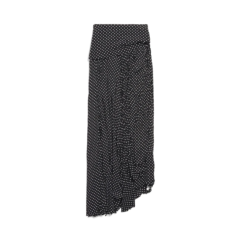 tucked-in maxi skirt