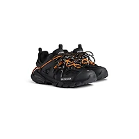 track trail laces sneaker