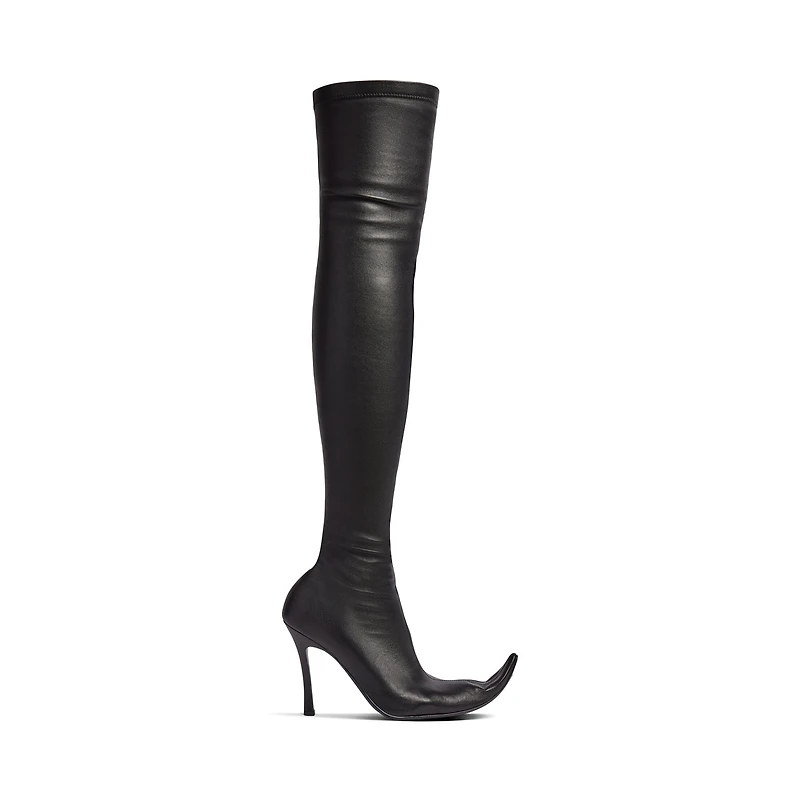 poulaine boot