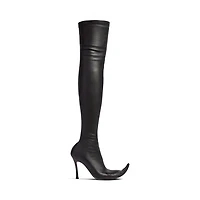 poulaine boot