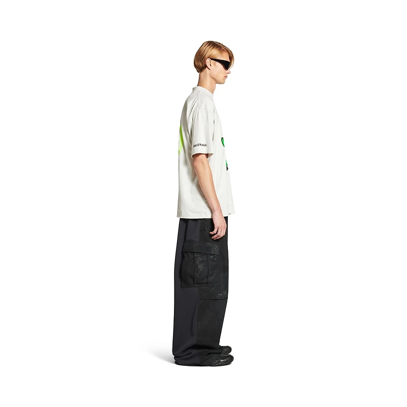 hi there + dripley t-shirt medium fit