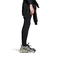 runner sneaker
