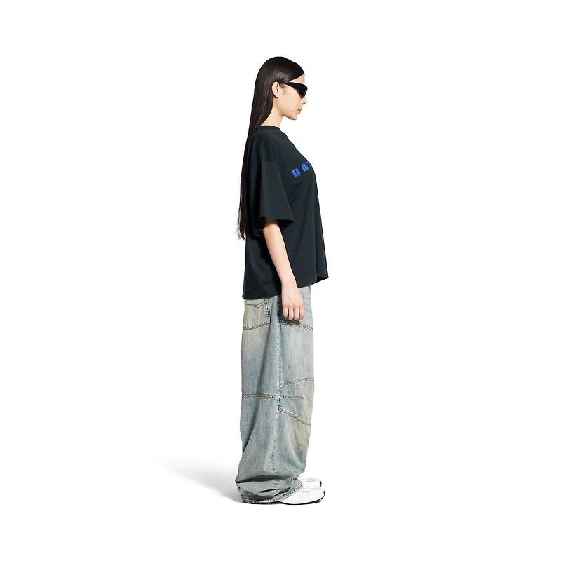 international cropped t-shirt