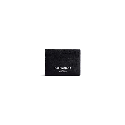 credit card holder 