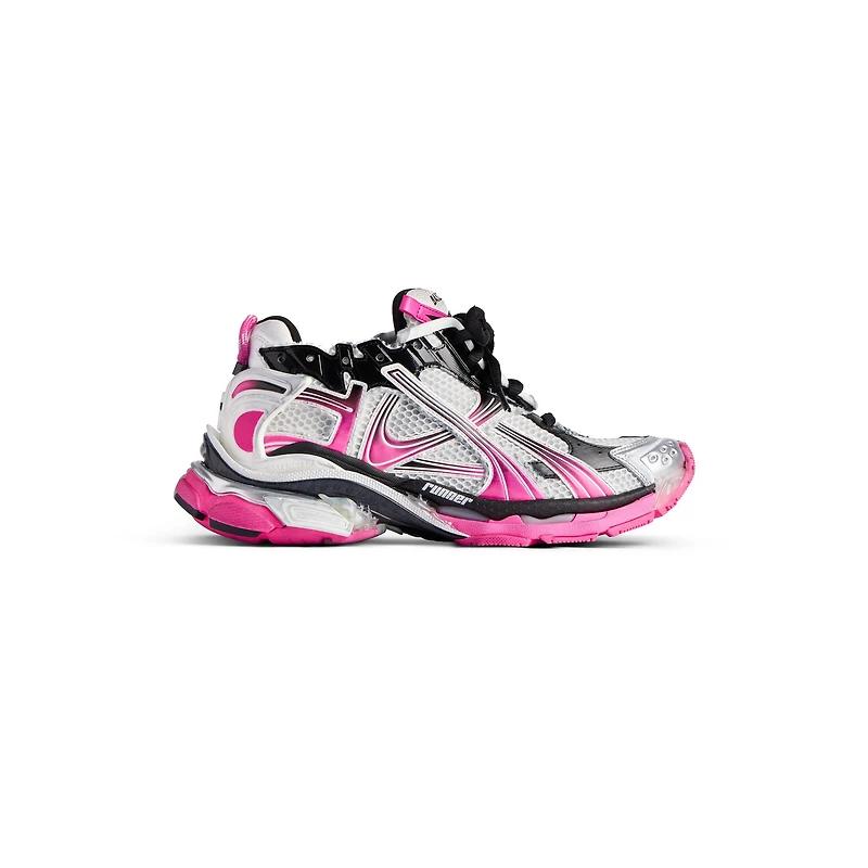 runner gradient sneaker