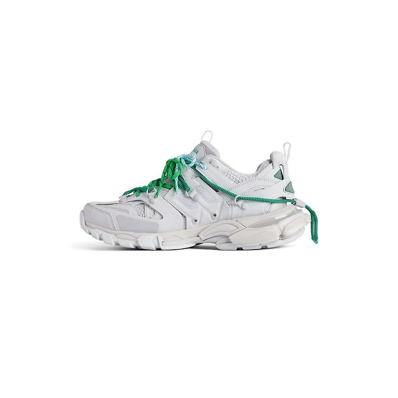 track trail laces sneaker