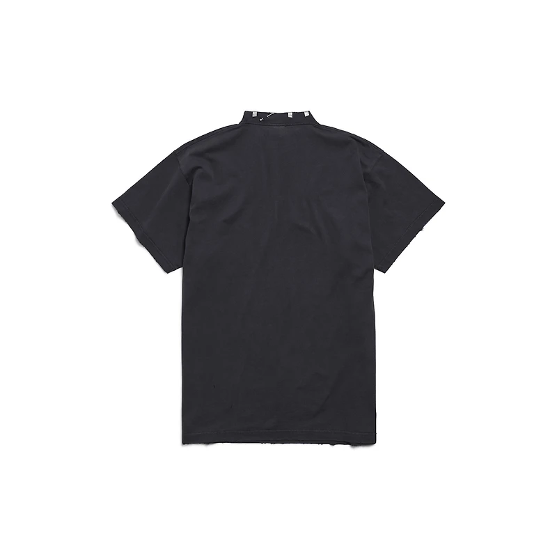 pierced t-shirt oversized