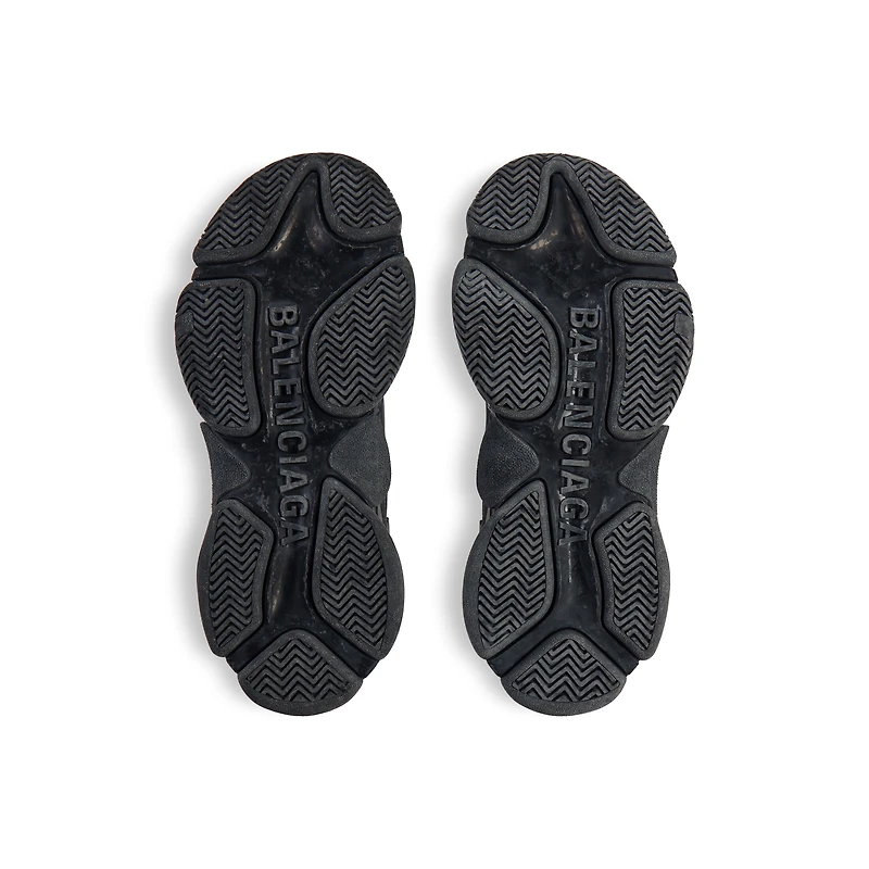 triple s sporty sneaker