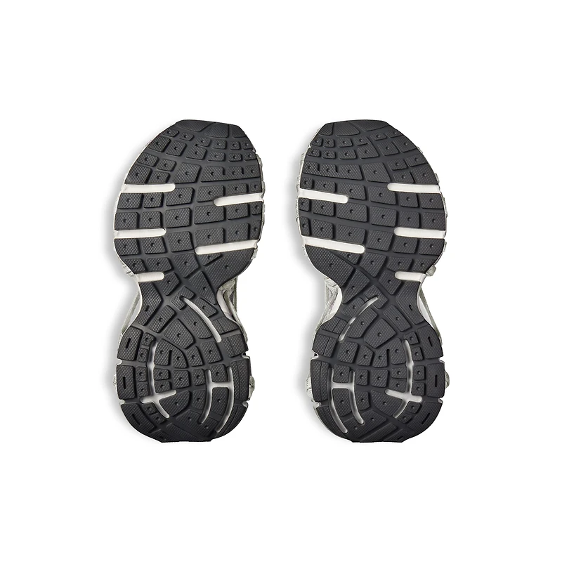 3xl extreme lace sneaker