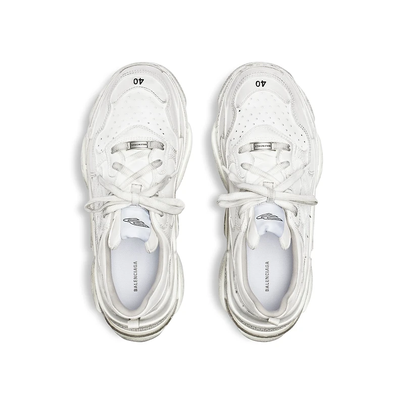 triple s sporty sneaker