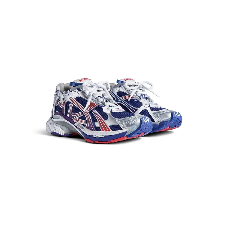 runner gradient sneaker