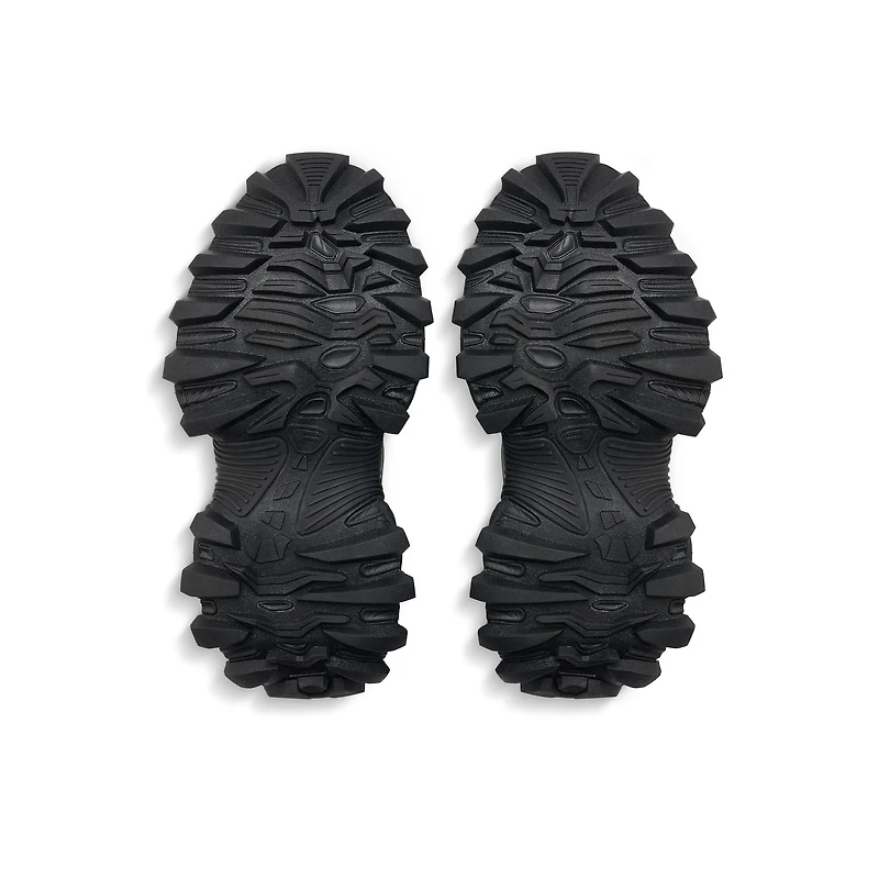 hike sneaker