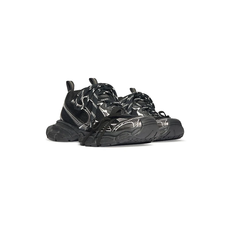 3xl sneaker