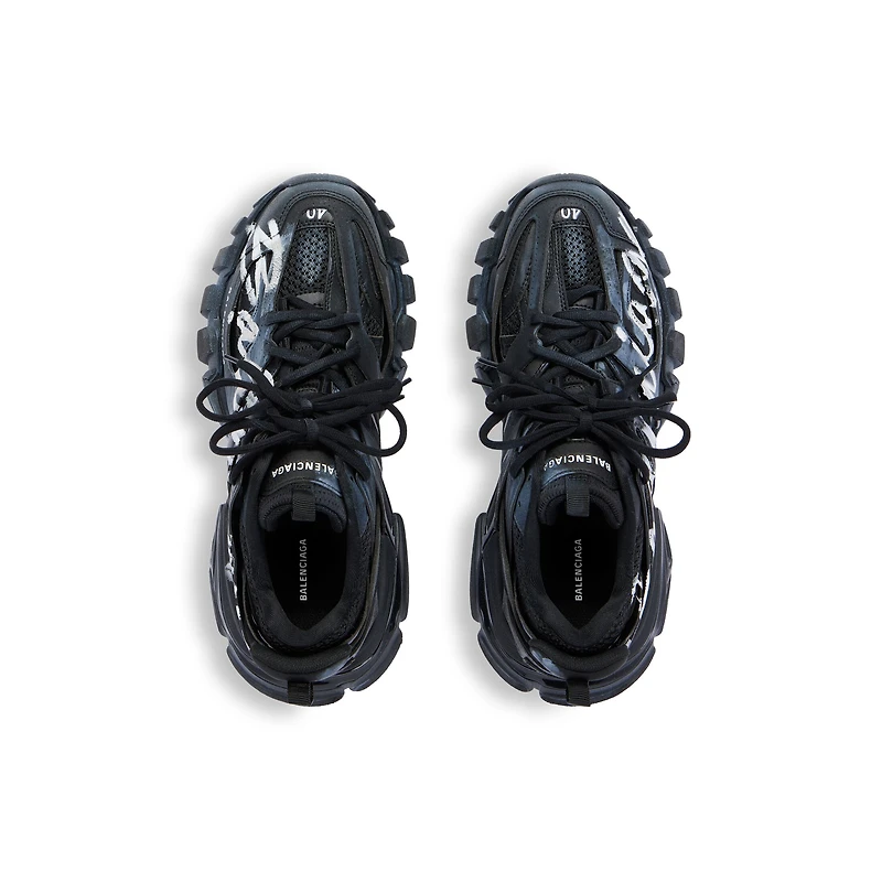 track signature sneaker