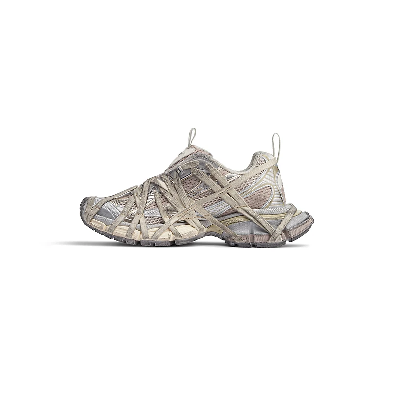 3xl extreme lace sneaker