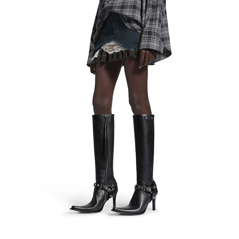 city boot with harness