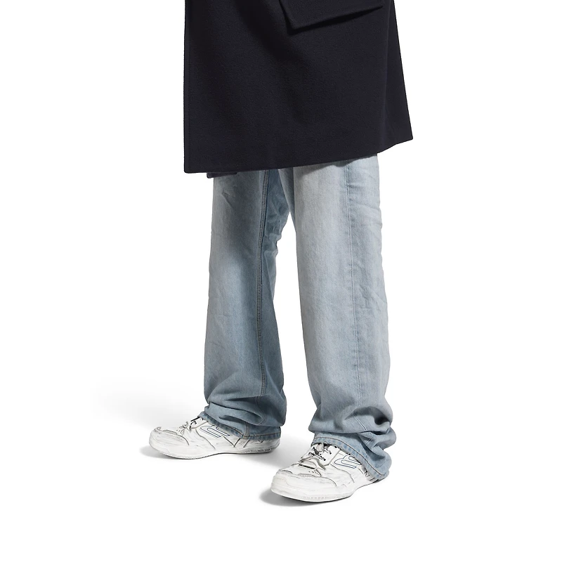 hamptons worn-out sneaker