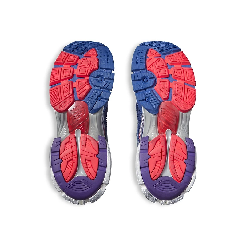 runner gradient sneaker